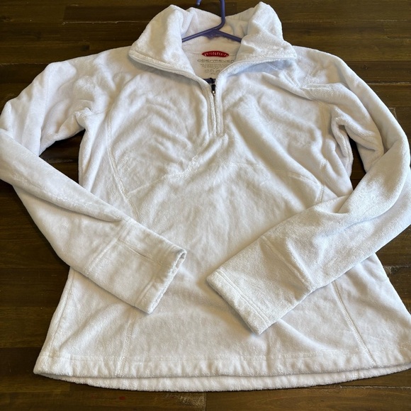 Obermeyer Furry Fleece White 1/4 Zip Pullover Sweater Womens M Winter Warm Skii - Picture 2 of 9